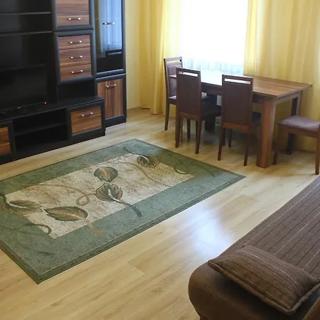Studio Na Wspolnej Apartmán