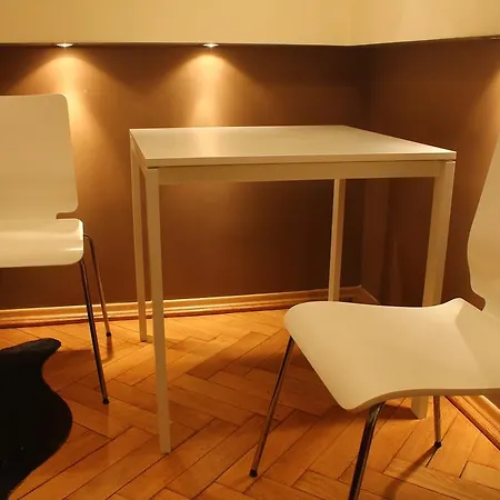 Studio Na Wspolnej Apartmán